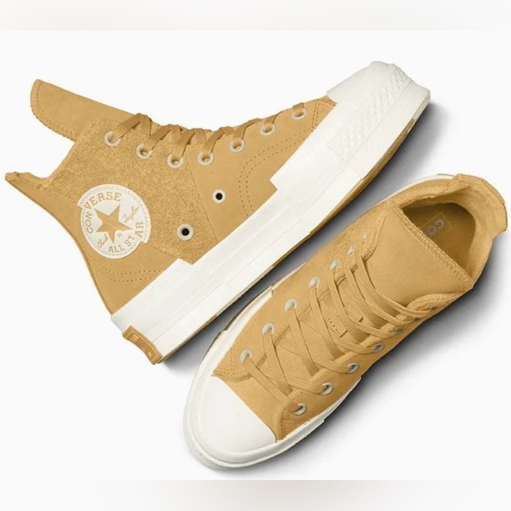 Converse Chuck Taylor 70 Plus High Top Suede Dune Scape unisex